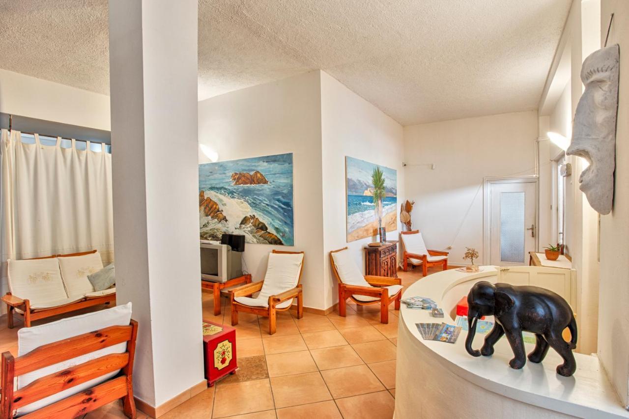Hotel Al Faro San Teodoro  Eksteriør bilde